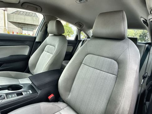 Used 2024 Honda Civic LX image 14