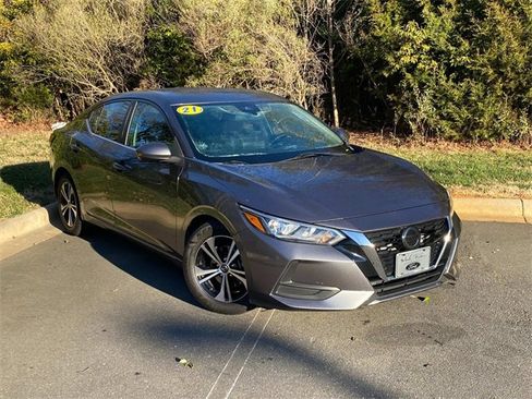 Used 2021 Nissan Sentra SV image 1