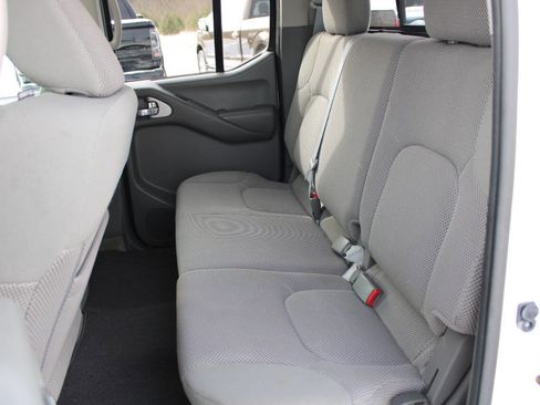 Used 2016 Nissan Frontier SV w/ SV Value Truck Package image 37