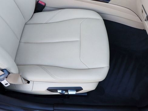 Used 2018 BMW 320i Sedan image 22