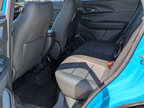 Used 2021 Chevrolet TrailBlazer RS w/ Convenience Package FWD image 23