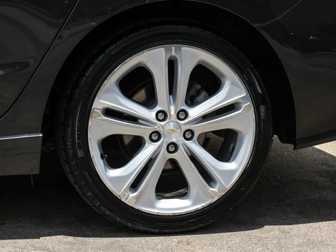 Used 2016 Chevrolet Cruze Premier FWD image 56