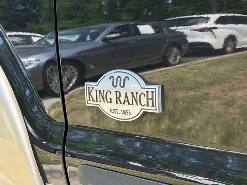 Used 2012 Ford F250 King Ranch w/ King Ranch w/Chrome Pkg image 18