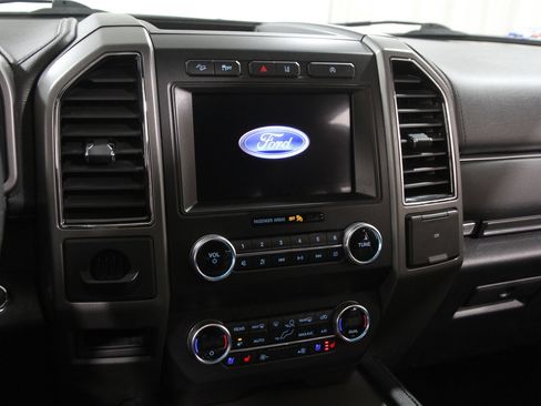 Certified 2020 Ford Expedition XLT w/ Equipment Group 202A image 10