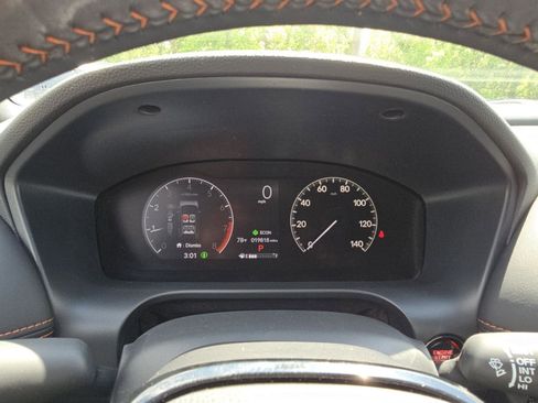 Used 2025 Honda HR-V Sport image 26