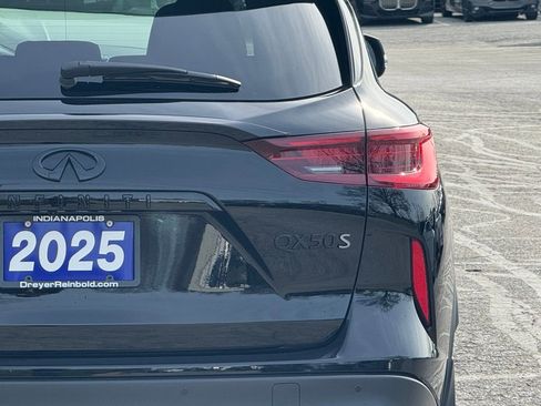 Used 2025 INFINITI QX50 Sport image 5