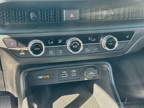 Used 2025 Honda CR-V EX image 15