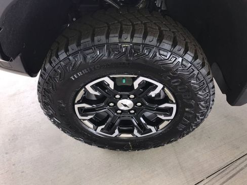 New 2026 Chevrolet Silverado 1500 ZR2 AWD/4WD image 10