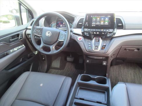 Used 2024 Honda Odyssey EX-L image 12