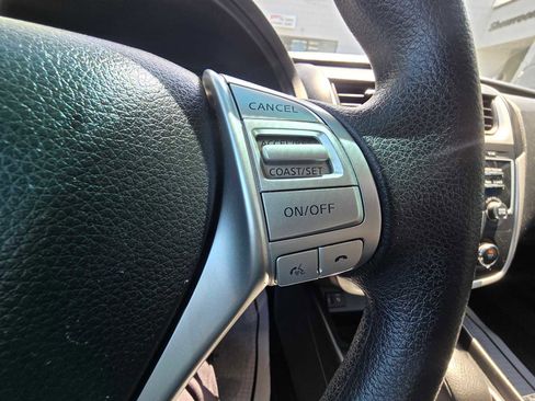Used 2016 Nissan Altima 2.5 S w/ Power Driver Seat Package FWD image 22