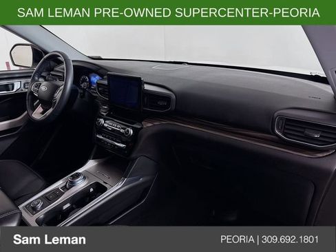 Used 2023 Ford Explorer Limited w/ Equipment Group 301A image 32