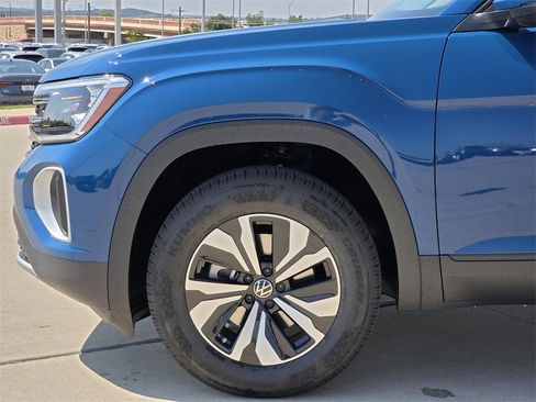 New 2026 Volkswagen Atlas SE image 5