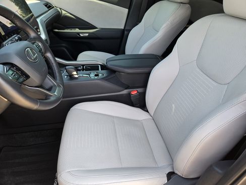 Used 2025 Lexus TX 350 AWD w/ Technology Package image 10