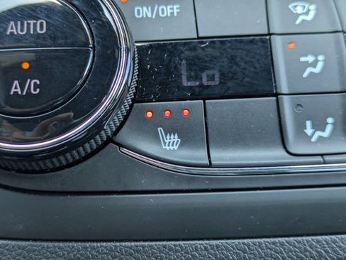 Used 2024 Buick Envista Preferred w/ Convenience I Package FWD image 23
