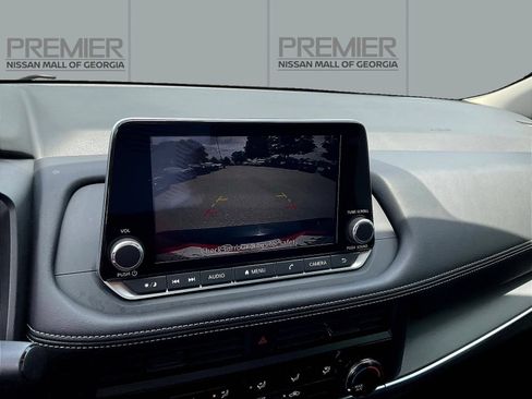 Certified 2025 Nissan Rogue S AWD/4WD image 16