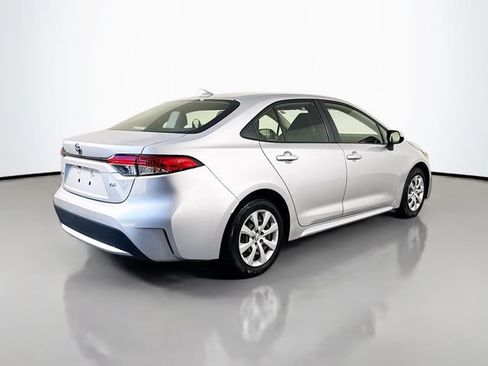 Certified 2021 Toyota Corolla LE FWD image 8