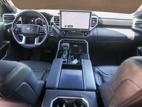 Used 2024 Toyota Sequoia Platinum RWD image 26