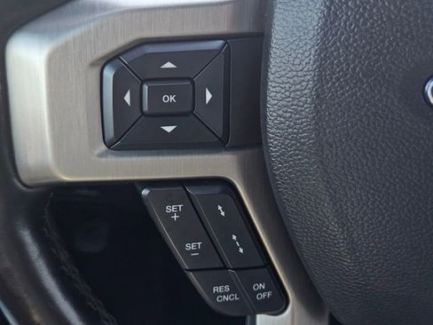 Certified 2022 Ford F250 Platinum w/ Tremor Off-Road Package image 31