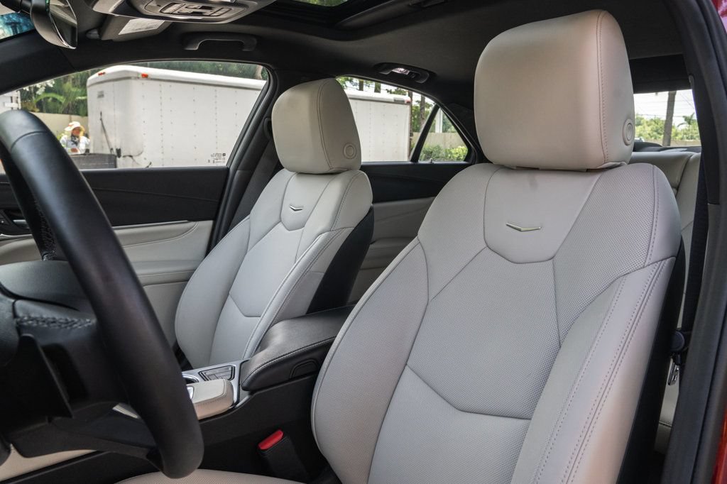 Used 2025 Cadillac CT4 Premium Luxury RWD image 13