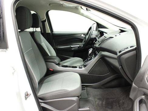 Used 2013 Ford Escape SE image 12