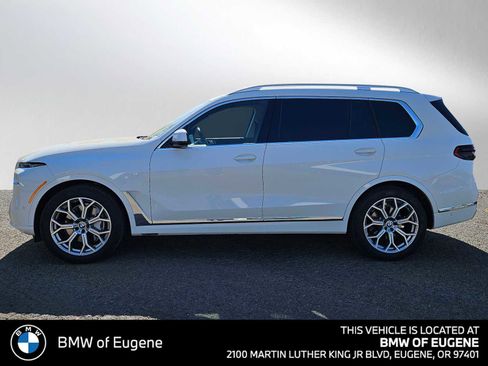 Used 2025 BMW X7 xDrive40i w/ Executive Package AWD/4WD image 7