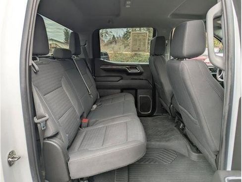 Used 2022 Chevrolet Silverado 1500 RST w/ Z71 Off-Road Package AWD/4WD image 70