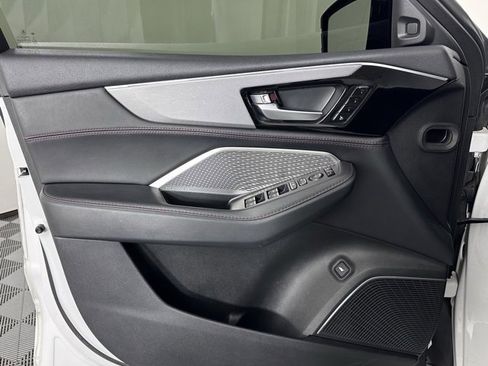 Used 2022 Acura MDX A-Spec image 14