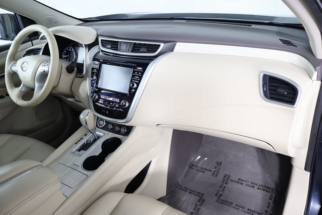 Used 2017 Nissan Murano Platinum w/ Platinum Technology Package FWD image 9
