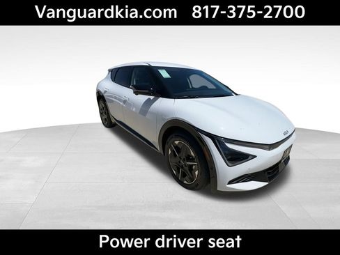 New 2025 Kia EV6 Wind image 2