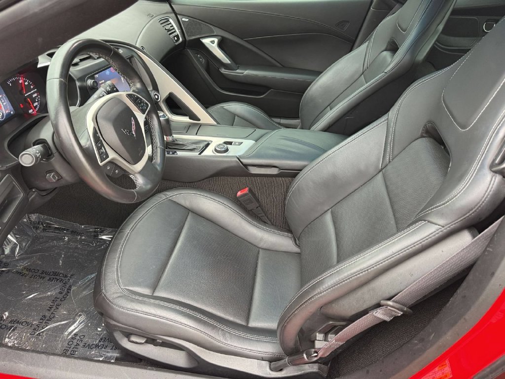 Used 2015 Chevrolet Corvette Stingray Coupe RWD image 12