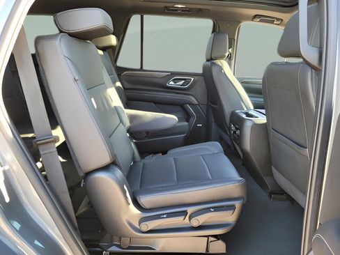 Used 2021 Chevrolet Tahoe LT image 12