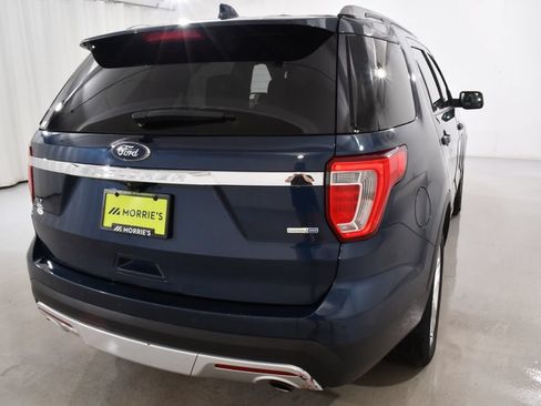 Used 2016 Ford Explorer XLT w/ Equipment Group 202A AWD/4WD image 12