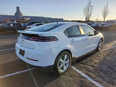 Used 2013 Chevrolet Volt image 11