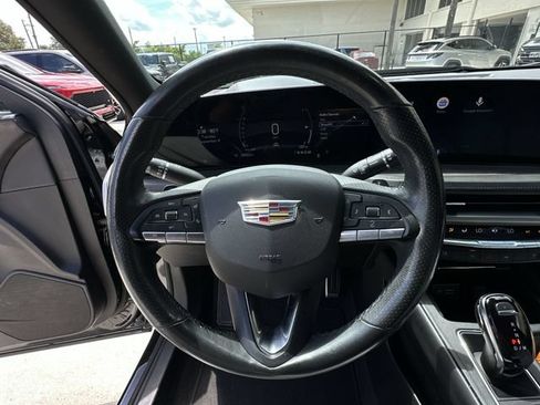 Certified 2024 Cadillac XT4 Sport FWD image 22