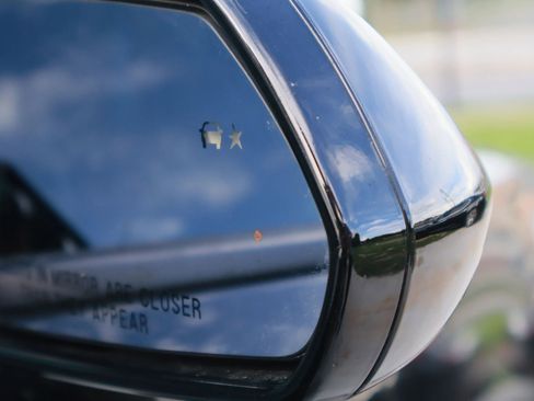 Used 2016 Chevrolet Camaro SS image 12