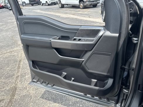 Used 2022 Ford F150 XLT w/ Equipment Group 302A High AWD/4WD image 17