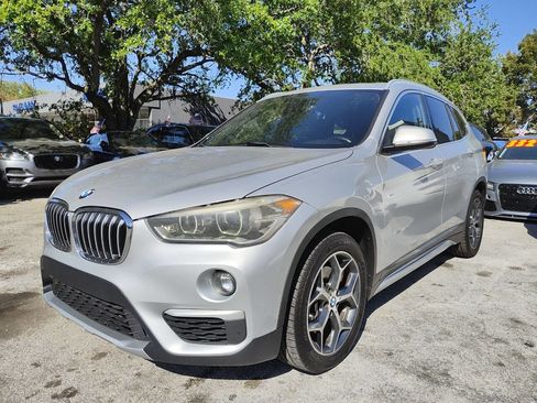 Used 2018 BMW X1 sDrive28i w/ Premium Package image 2