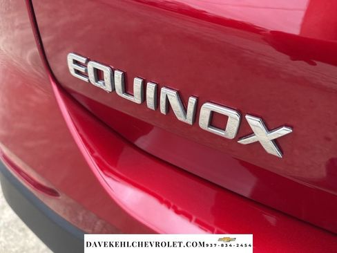 Used 2024 Chevrolet Equinox Premier image 36