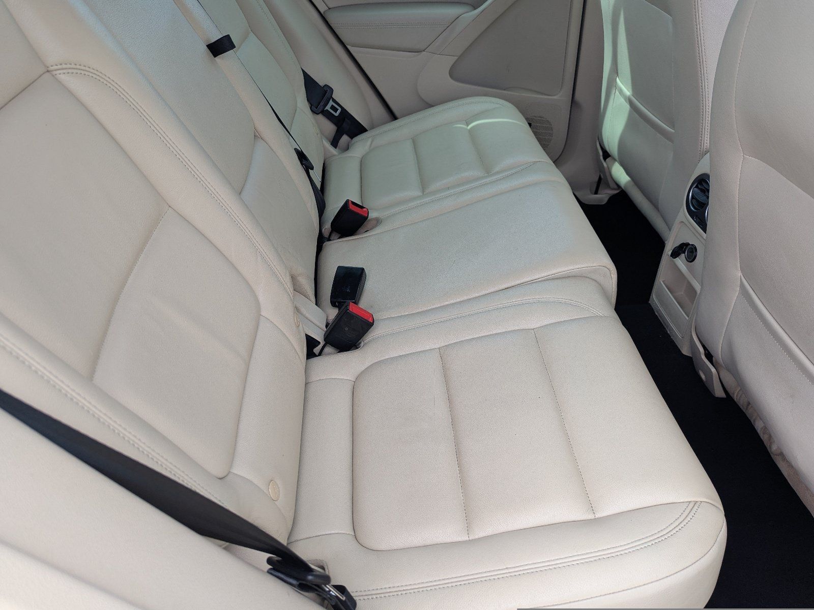 Used 2015 Volkswagen Tiguan R-Line AWD/4WD image 13