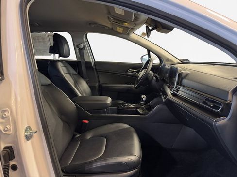Certified 2024 Kia Sportage EX AWD/4WD image 26