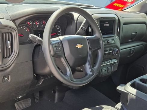 Certified 2025 Chevrolet Silverado 1500 Custom RWD image 18