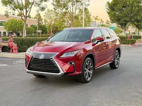 Used 2018 Lexus RX 450hL Premium w/ Premium Package AWD/4WD image 8