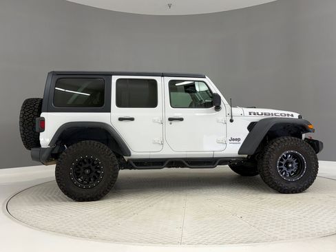 Used 2018 Jeep Wrangler Unlimited Rubicon AWD/4WD image 8