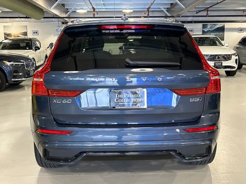 Certified 2025 Volvo XC60 B5 Ultra AWD/4WD image 3