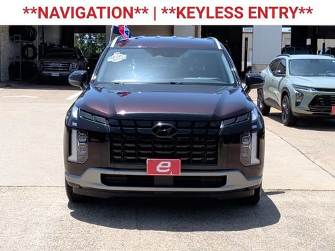 Used 2025 Hyundai Palisade SEL FWD image 2