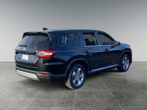 Used 2024 Honda Pilot EX-L image 5