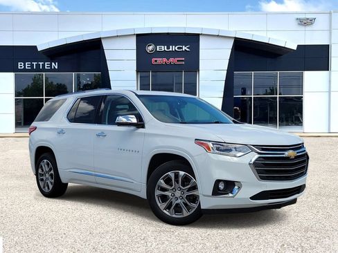 Used 2019 Chevrolet Traverse Premier w/ LPO, Floor Liner Package AWD/4WD image 1
