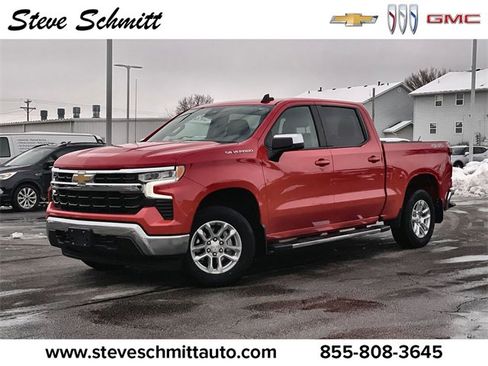 Certified 2022 Chevrolet Silverado 1500 LT image 1