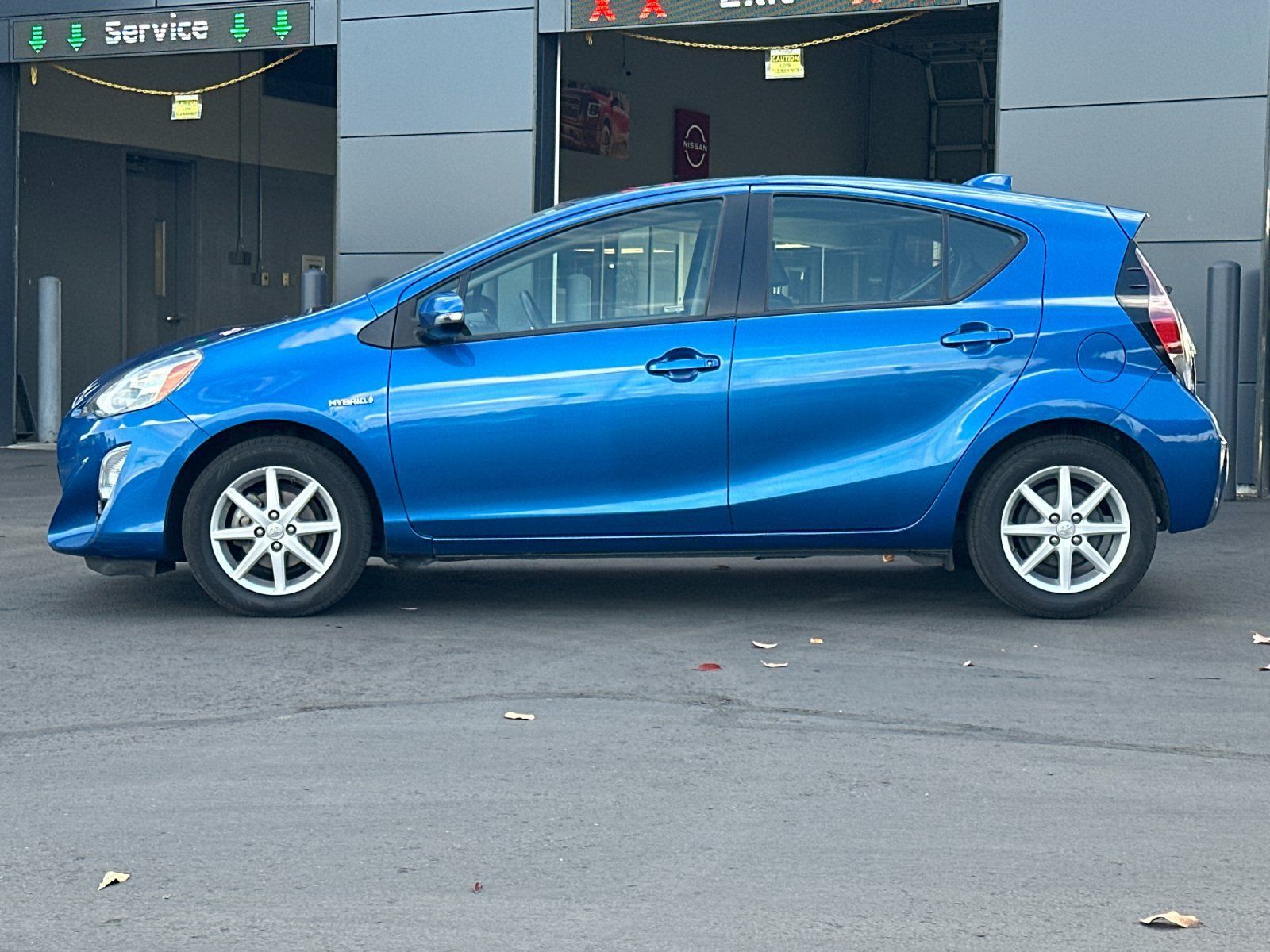 Used 2016 Toyota Prius C Four FWD image 6