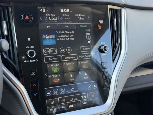 Used 2025 Subaru Outback Premium image 22